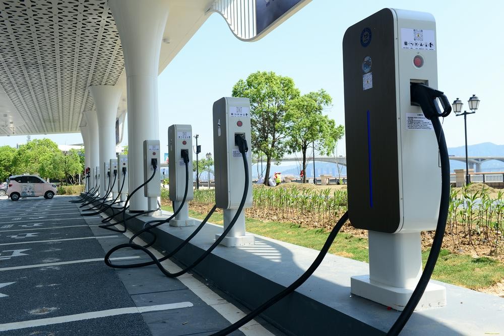 未來趨勢：新能源充電樁市場機遇與挑戰！